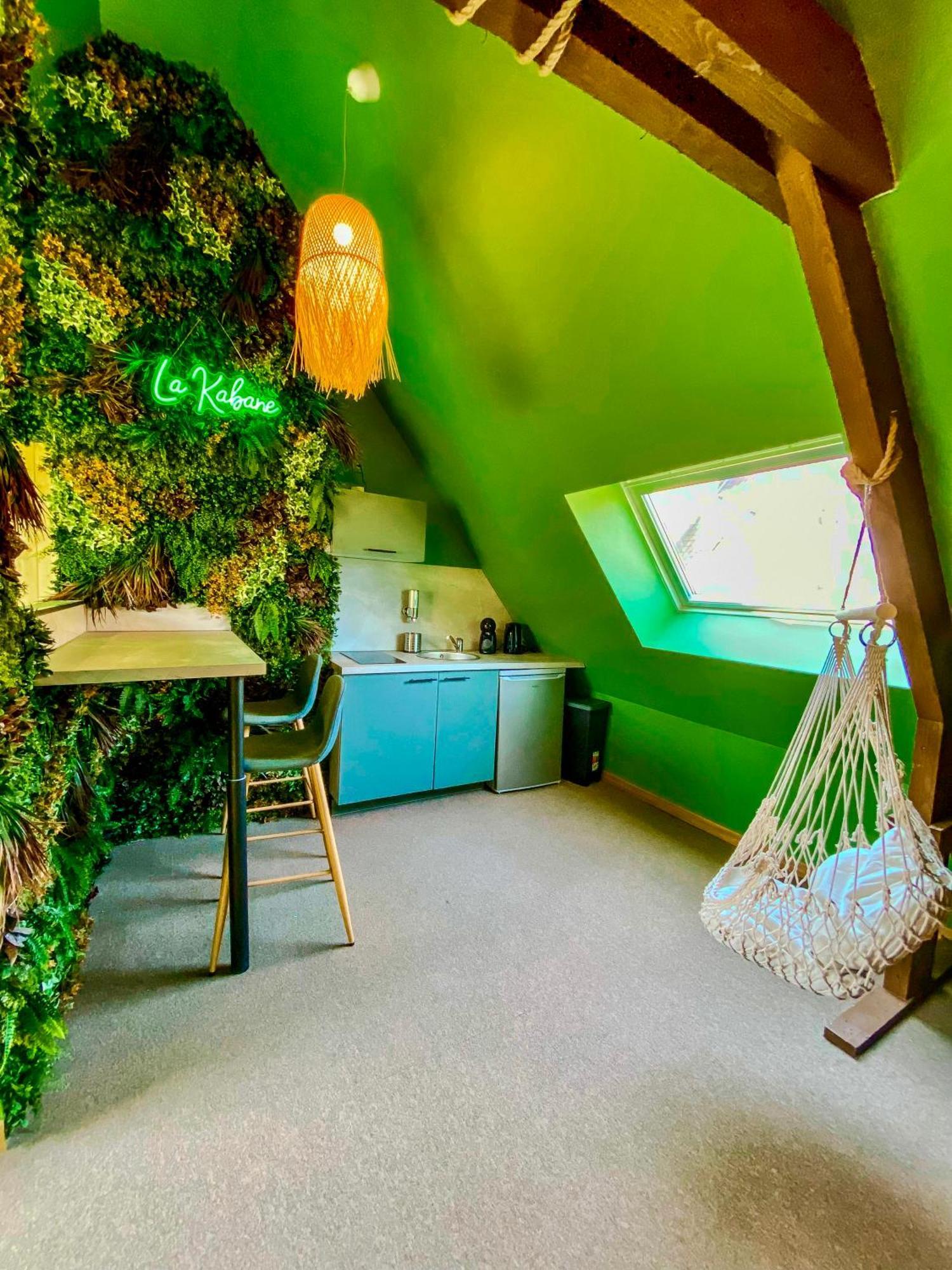 לה פורטל La Kabane , Appartement Proche Centre Et Plage Avec Experience Decoration Jungle Unique מראה חיצוני תמונה